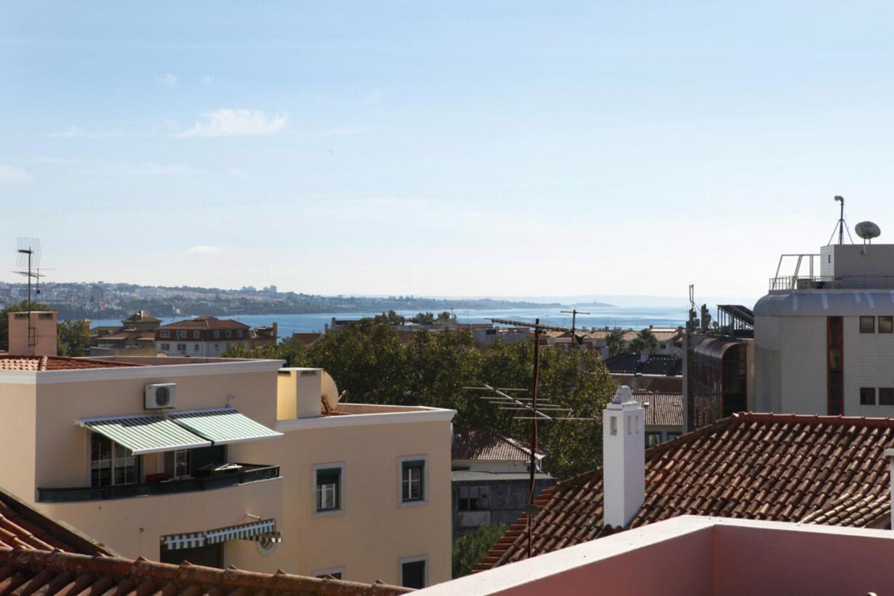 Wondrous Terrace Apartment In Cascais Center Екстер'єр фото